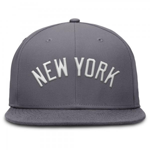 Бейсболка New York Yankees Nike Gray Performance True