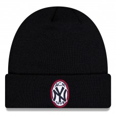 New York Yankees x AC Milan New Era Black Script Cuffed Knit Hat