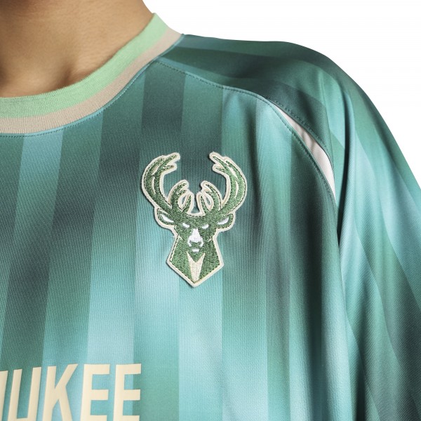 Игровая джерси Milwaukee Bucks Authmade x NBA Soccer Kit Fashion - Green