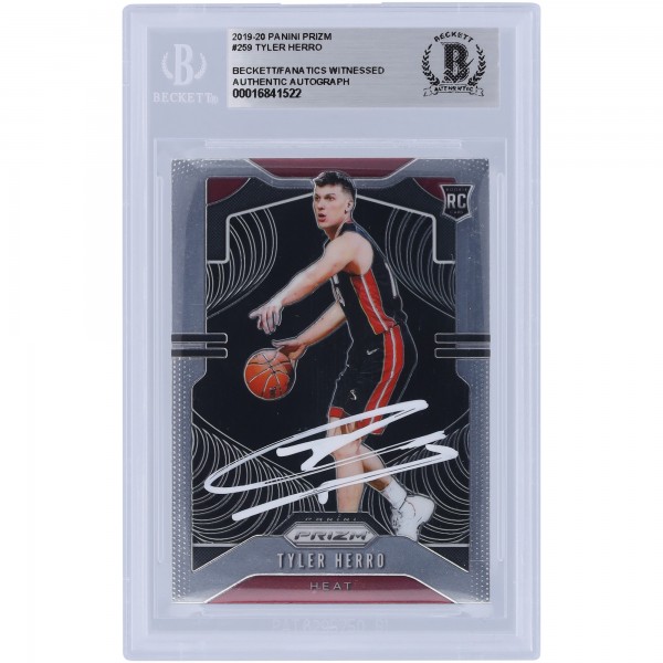 Tyler Herro Miami Heat Autographed 2019-20 Panini Prizm White Paint #259 Beckett Fanatics Witnessed Authenticated Rookie Card