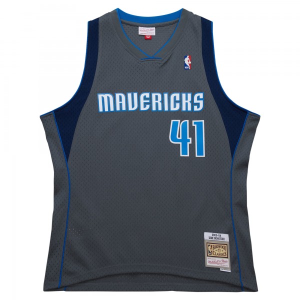 Игровая форма Dirk Nowitzki Dallas Mavericks Mitchell & Ness 2003/04 Hardwood Classics Swingman - Gray