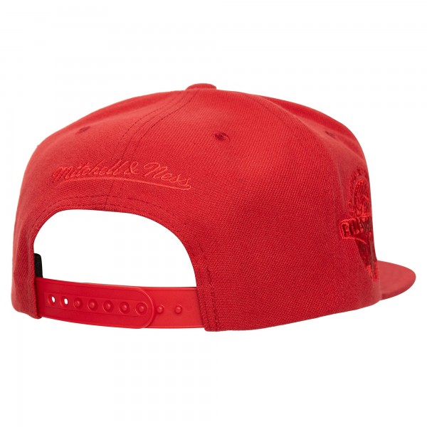 Бейсболка Chicago Bulls Mitchell & Ness Core III - Red