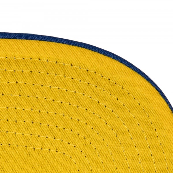 Бейсболка Chicago Bulls Mitchell & Ness White/Blue Core V