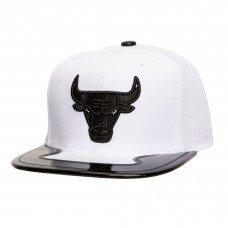 Chicago Bulls Mitchell & Ness White Day 11 Snapback Hat