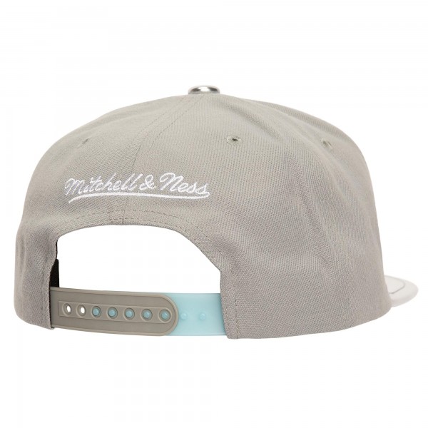 Бейсболка Chicago Bulls Mitchell & Ness Gray Day 11