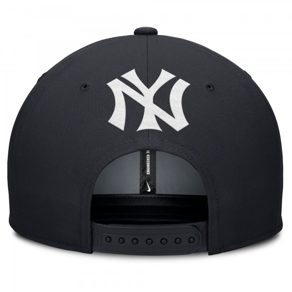 New York Yankees Nike Gray/Navy Pro Performance Snapback Hat