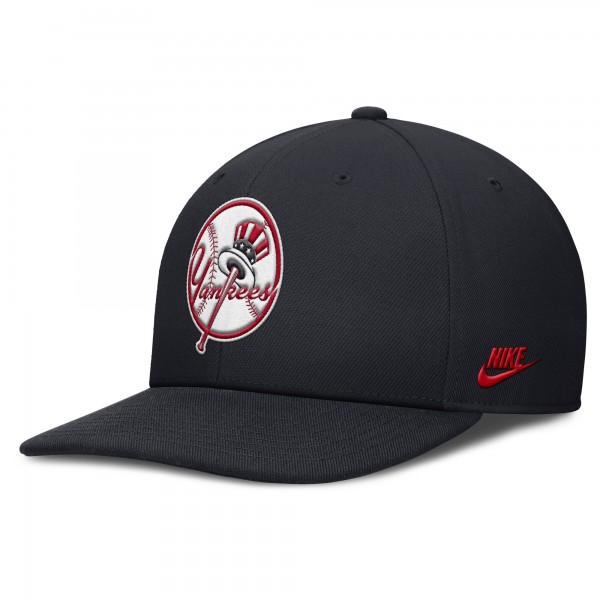 New York Yankees Nike Navy Pro Performance Snapback Hat