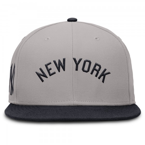 Бейсболка New York Yankees Nike Gray True Performance