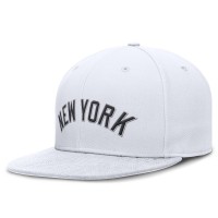 Бейсболка New York Yankees Nike White True Performance