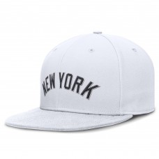 Бейсболка New York Yankees Nike White True Performance