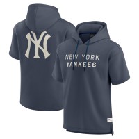 Толстовка New York Yankees Fanatics Navy Elements Future Ground Lettering