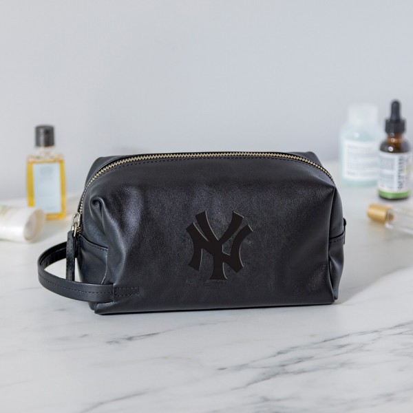 New York Yankees Hybrid Leather Lined Dopp Toiletry Bag