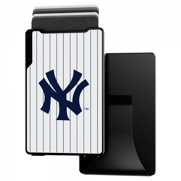 New York Yankees Groove Life Team Color Wallet