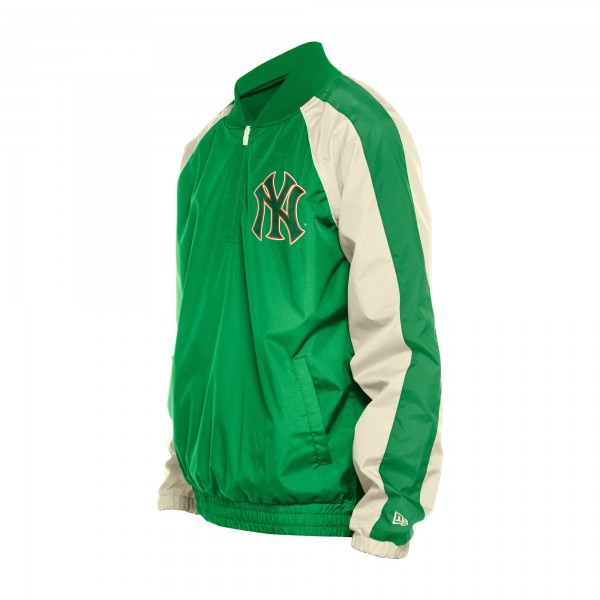 New York Yankees New Era Kelly Green St. Patricks Day Ripstop Raglan Quarter-Zip Windbreaker