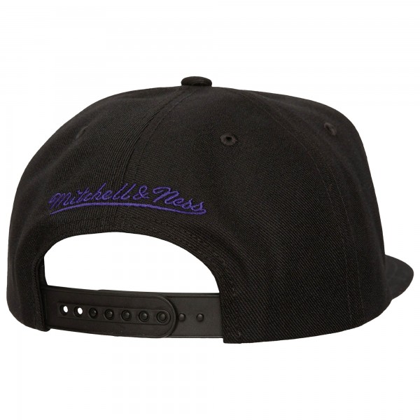 Бейсболка Phoenix Suns Mitchell & Ness Black Shattered Logo