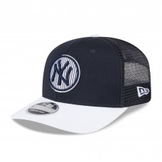 Бейсболка New York Yankees New Era Navy/White 2025 Batting Practice 9SEVENTY Stretch-Snap
