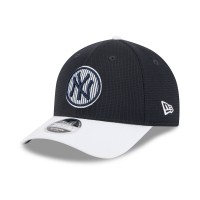 Бейсболка New York Yankees New Era Navy/White 2025 Batting Practice 9FORTY M-Crown