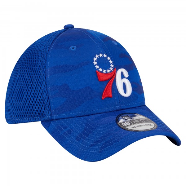 Бейсболка Philadelphia 76ers New Era Royal Subtle Camo 39THIRTY