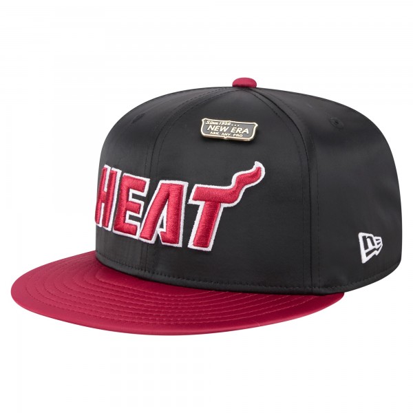Бейсболка Miami Heat New Era Black/Red Throwback Satin Vintage Pin Two-Tone 59FIFTY