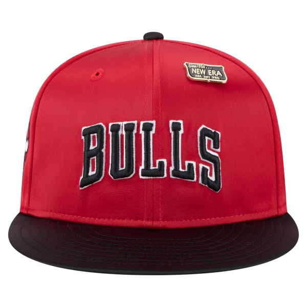 Бейсболка Chicago Bulls New Era Red/Black Throwback Satin Vintage Pin Two-Tone 59FIFTY