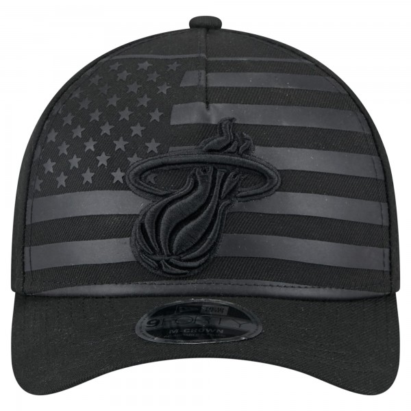 Бейсболка Miami Heat New Era Black Game Day Flag A-Frame 9FORTY
