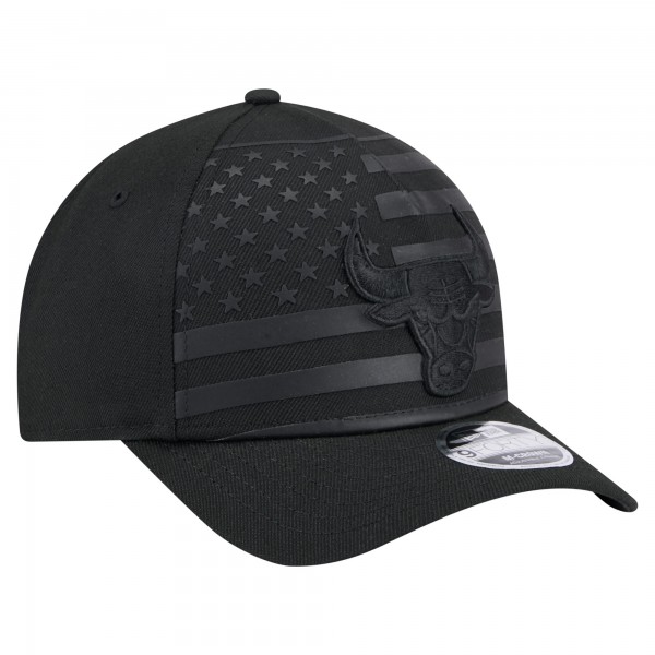 Бейсболка Chicago Bulls New Era Black Game Day Flag A-Frame 9FORTY