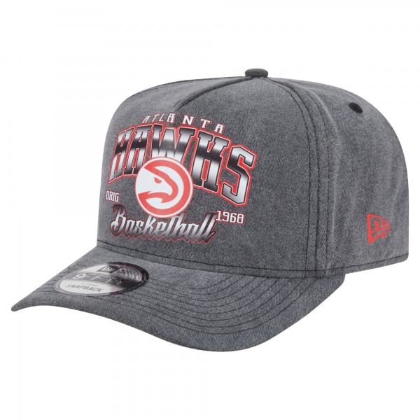 Бейсболка Atlanta Hawks New Era Charcoal Throwback Washed Pre-Curved 9FIFTY Snapback