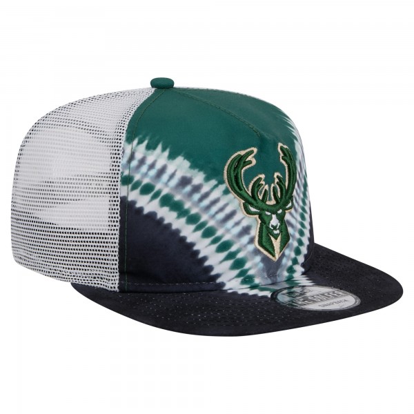 Бейсболка Milwaukee Bucks New Era Black/Hunter Green Throwback Dye Golfer