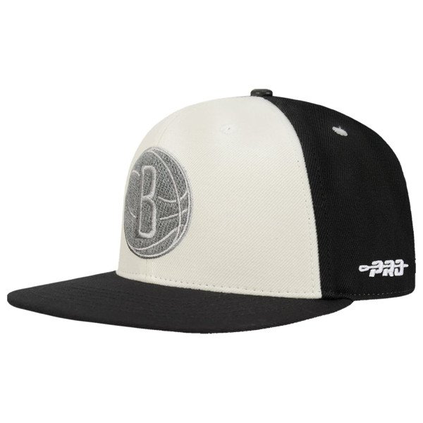 Бейсболка Brooklyn Nets Pro Standard Cream French Terry