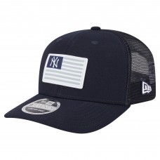 Бейсболка New York Yankees New Era Navy Flag 9SEVENTY Stretch-Snap