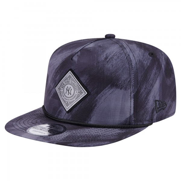 New York Yankees New Era Navy Printed Golfer Snapback Hat