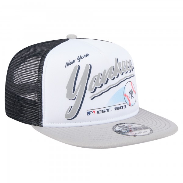 Бейсболка New York Yankees New Era White/Gray Retro Script Trucker 9FIFTY Snapback