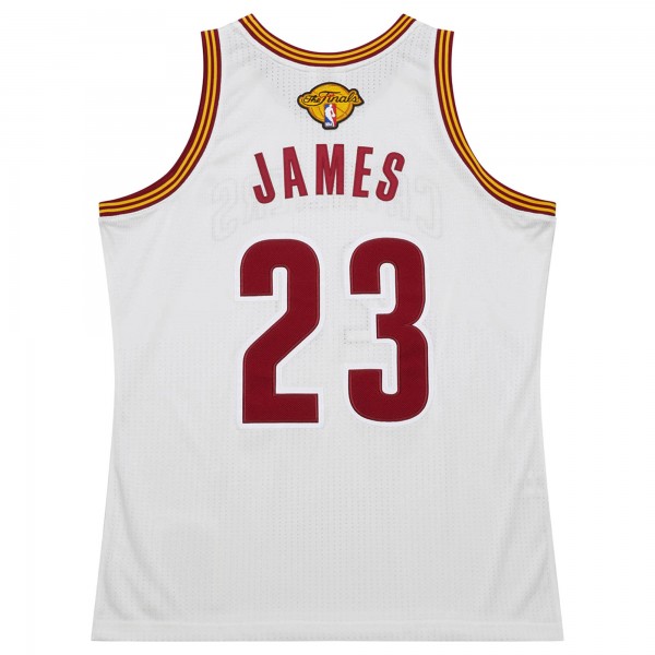 Джерси Cleveland Cavaliers LeBron James Mitchell & Ness White 2015/16 Hardwood Classics Authentic