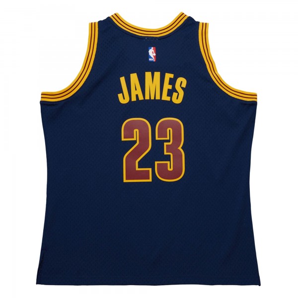 Джерси Cleveland Cavaliers LeBron James Mitchell & Ness Navy 2015/16 Hardwood Classics Swingman