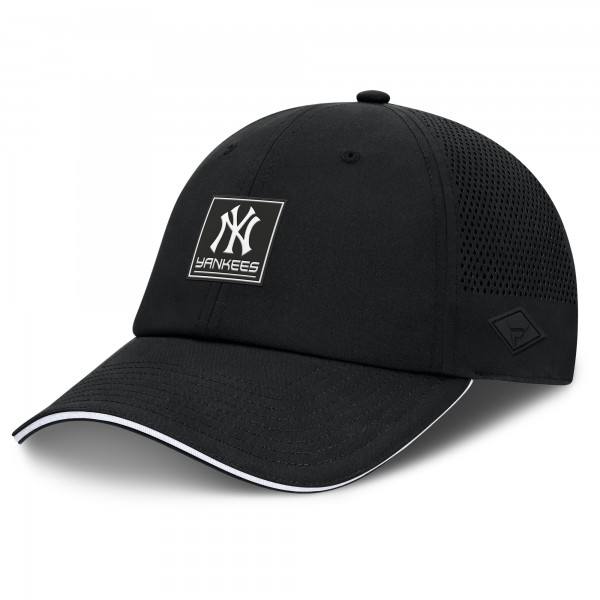 Бейсболка New York Yankees Fanatics Black Level Up Driver