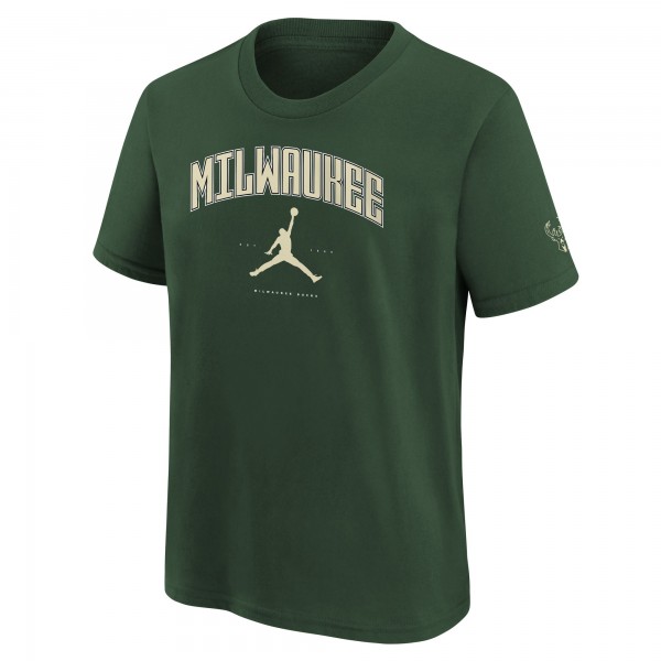 Подростковая Milwaukee Bucks Jordan Brand Hunter Green Essential Cities T-Shirt