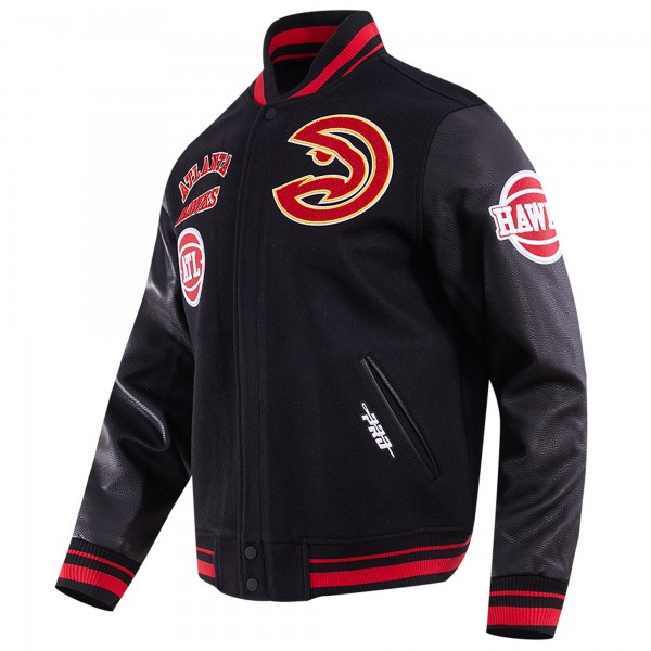 Бомбер на молнии Atlanta Hawks Pro Standard Retro Classic Varsity - Black