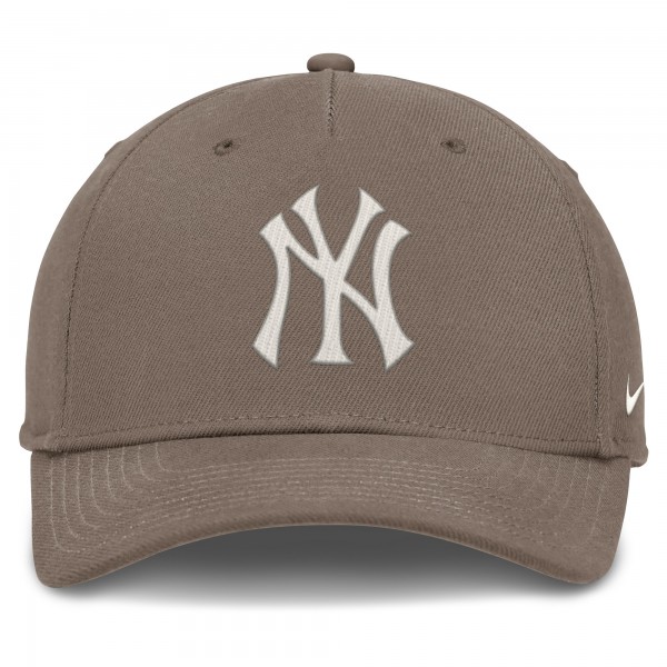 Бейсболка New York Yankees Nike Brown Rise Performance