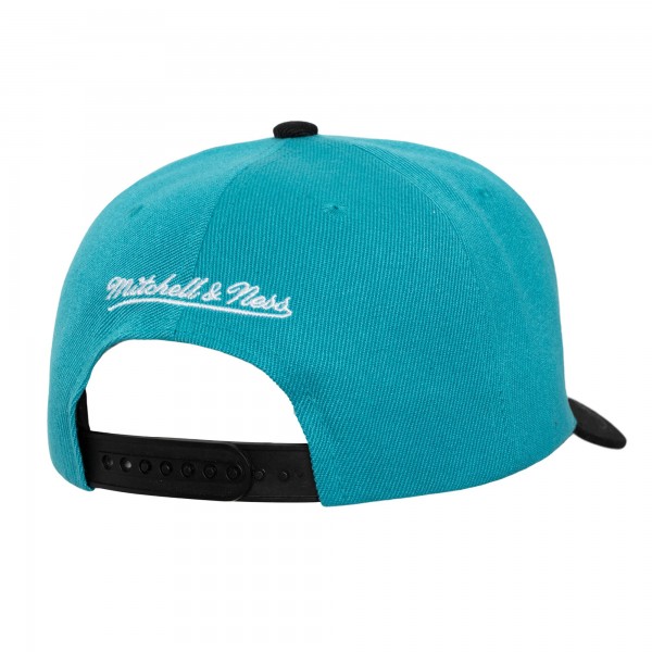 Бейсболка Charlotte Hornets Mitchell & Ness Teal/Black Underarch Two-Tone Pro Crown