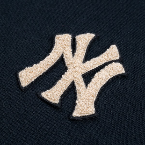 Толстовка New York Yankees Levelwear Black Contact Oversized