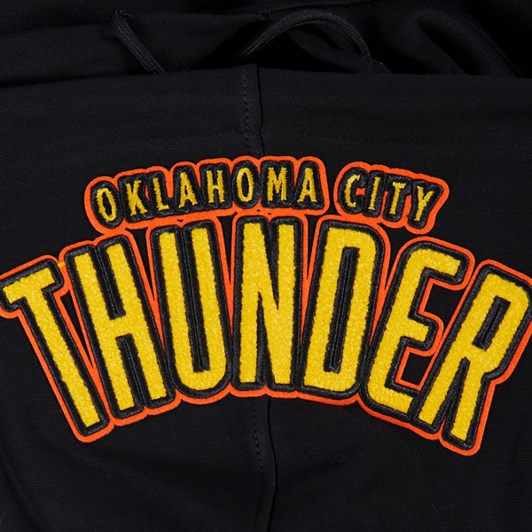 Толстовка Oklahoma City Thunder Pro Standard Black 2024/25 City Edition