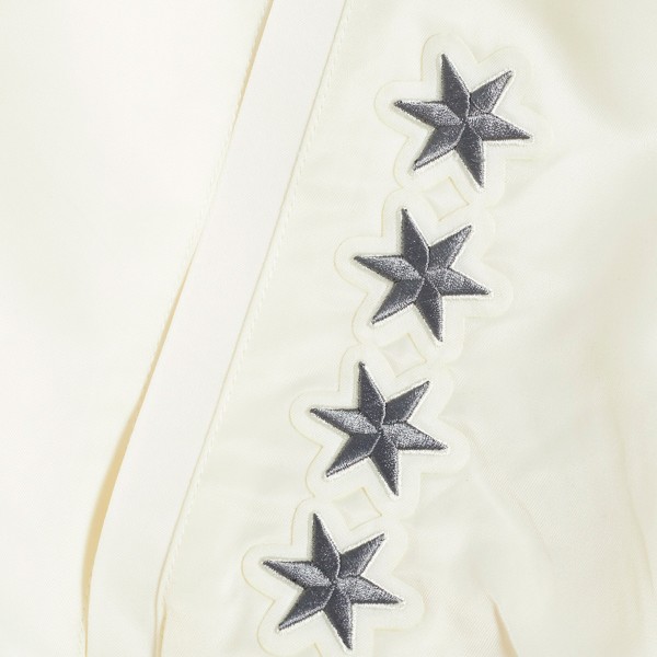 Куртка на кнопках Chicago Bulls Pro Standard Cream 2024/25 City Edition Chenille Satin