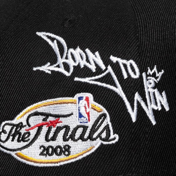 Бейсболка Boston Celtics Mitchell & Ness Black 2008 NBA Finals Born To Win Pro Crown