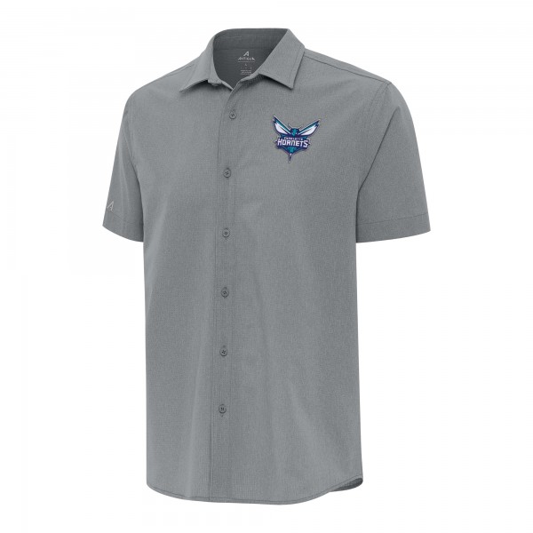 Рубашка с коротким рукавом Charlotte Hornets Antigua Activate Woven - Gray