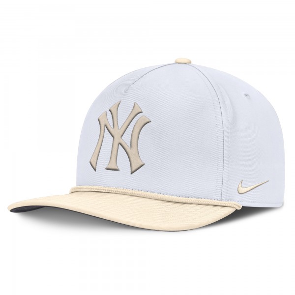 New York Yankees Nike White/Cream Pro Performance Snapback Hat