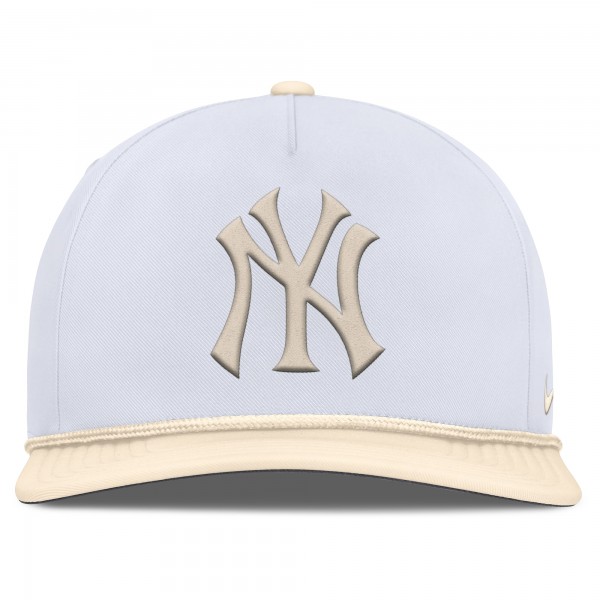 New York Yankees Nike White/Cream Pro Performance Snapback Hat