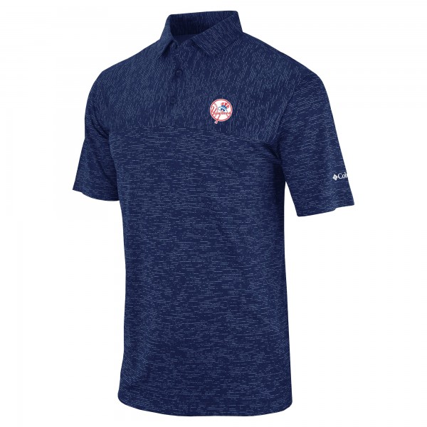 New York Yankees Columbia Navy Omni-Wick Heading Out Polo