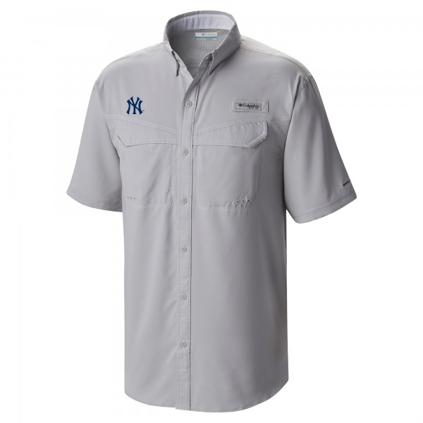 New York Yankees Columbia Gray Omni-Wick Low Drag Offshore Button-Up Shirt