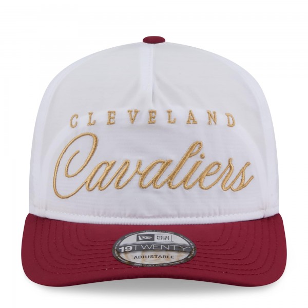 Бейсболка Cleveland Cavaliers New Era White/Wine 2025 NBA Draft On-Stage Nylon 19TWENTY