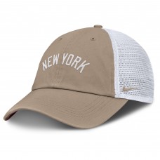 Бейсболка Unisex New York Yankees Nike Khaki/White Mothers Day Club Trucker